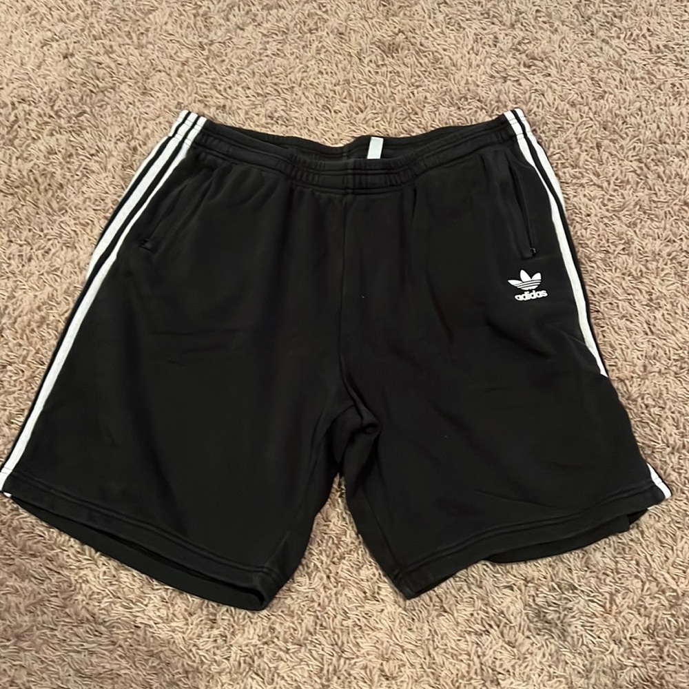 Men’s. Adidas. Shorts. 2XL.